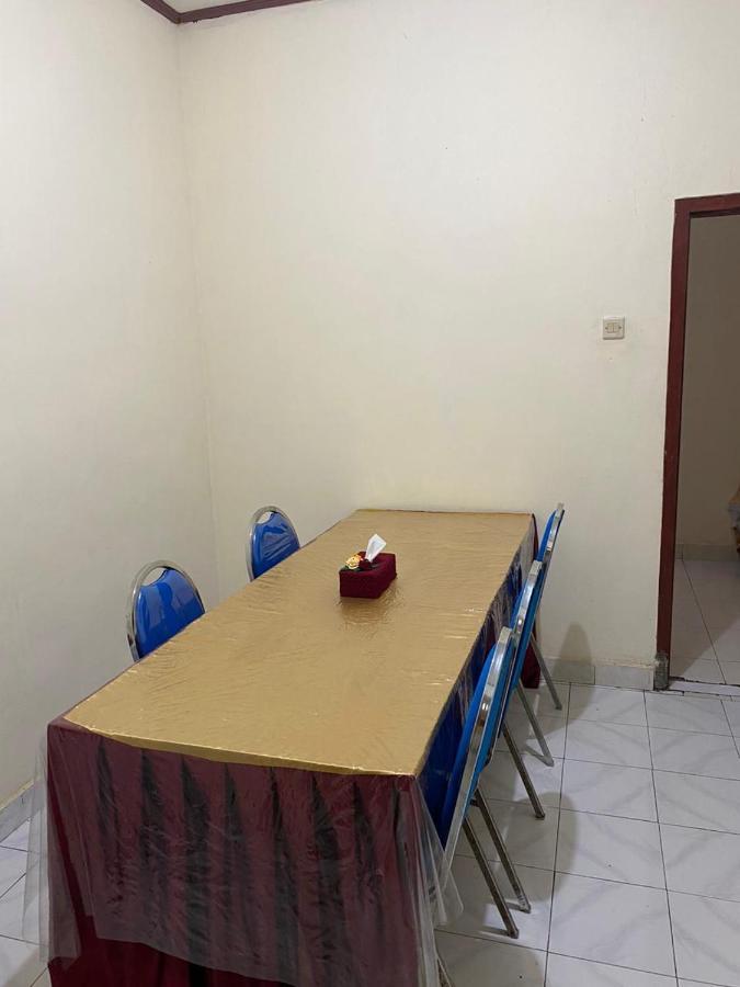 Mawar Bed And Breakfast Bajawa Bagian luar foto
