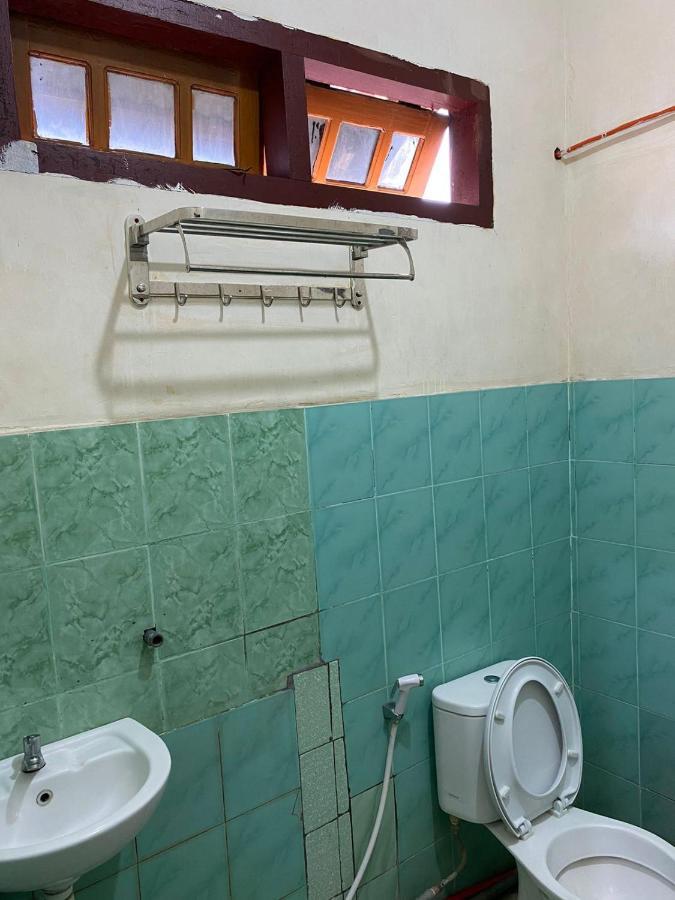 Mawar Bed And Breakfast Bajawa Bagian luar foto